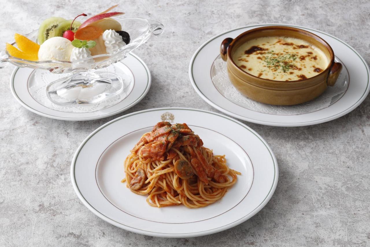 فندق نيو جراند يوكوهامَ المظهر الخارجي الصورة A typical Italian-style set meal